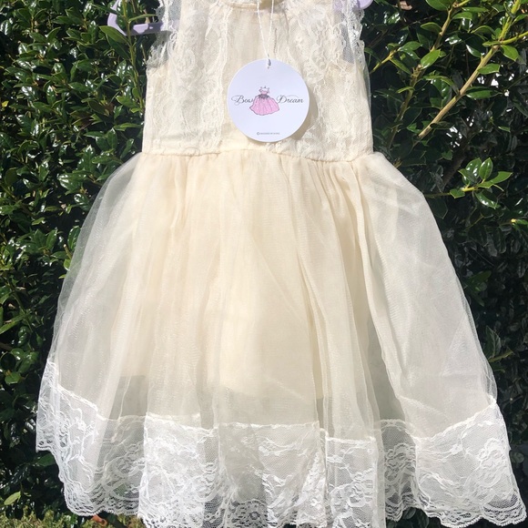 NWT Ivory dress size 2T - Picture 2 of 9